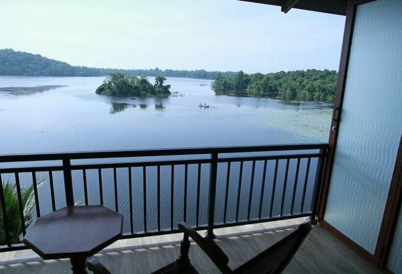 디럭스 룸 호수 전망, Sanu Lagoon Resort & Spa