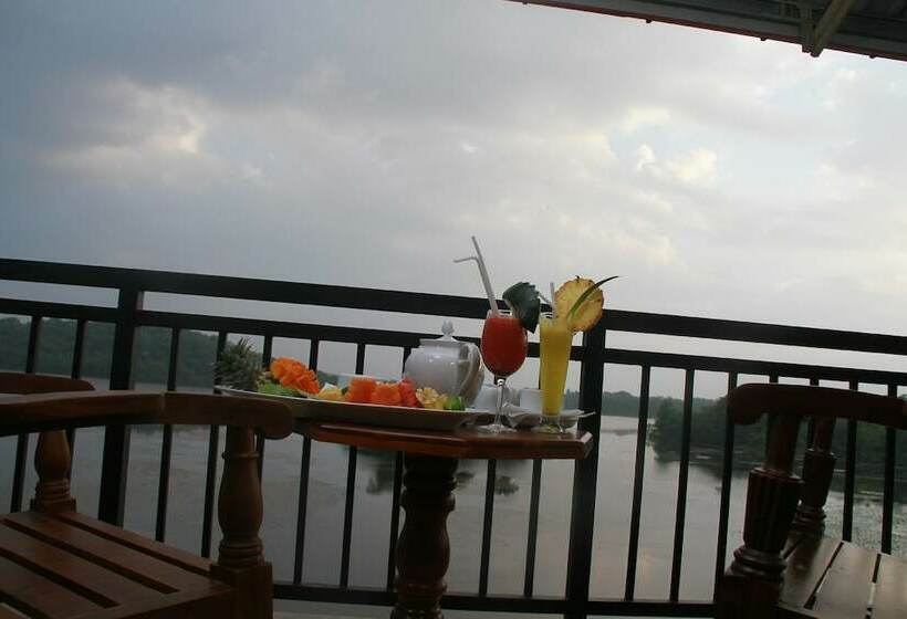 اتاق لوکس با چشم‌انداز دریاچه, Sanu Lagoon Resort & Spa
