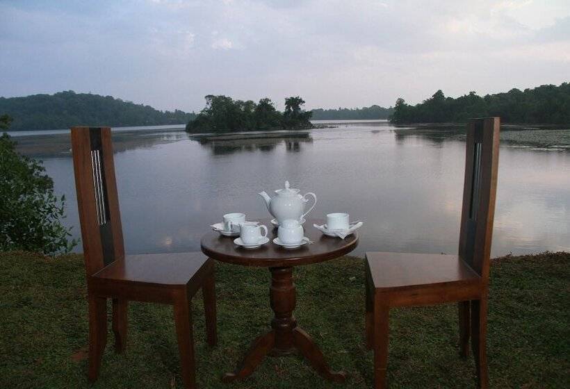 디럭스 룸 호수 전망, Sanu Lagoon Resort & Spa