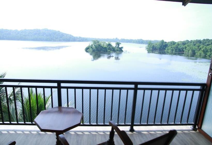 디럭스 트리플 룸, Sanu Lagoon Resort & Spa