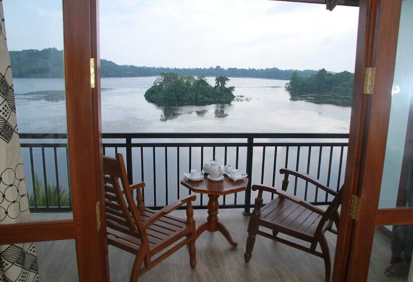 디럭스 트리플 룸, Sanu Lagoon Resort & Spa