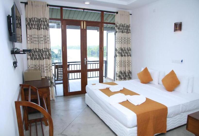 디럭스 룸 호수 전망, Sanu Lagoon Resort & Spa