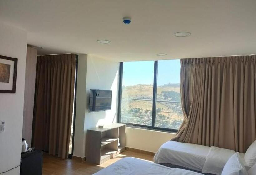 Deluxe Familie Værelse, Sindyan Resort