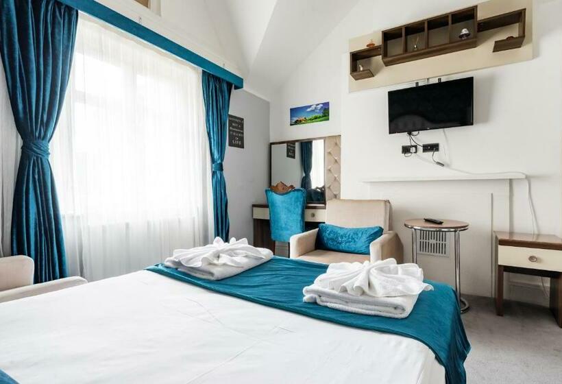 舒适三人间, Vilenza