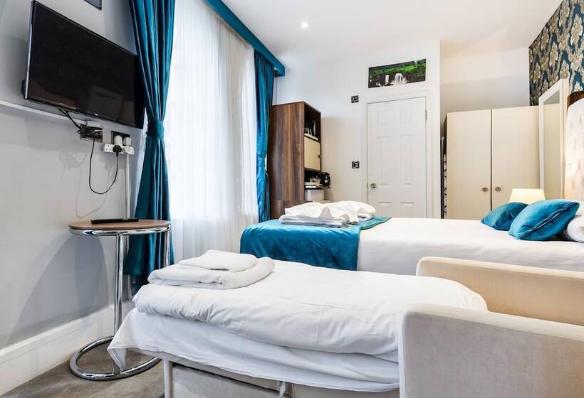 舒适三人间, Vilenza