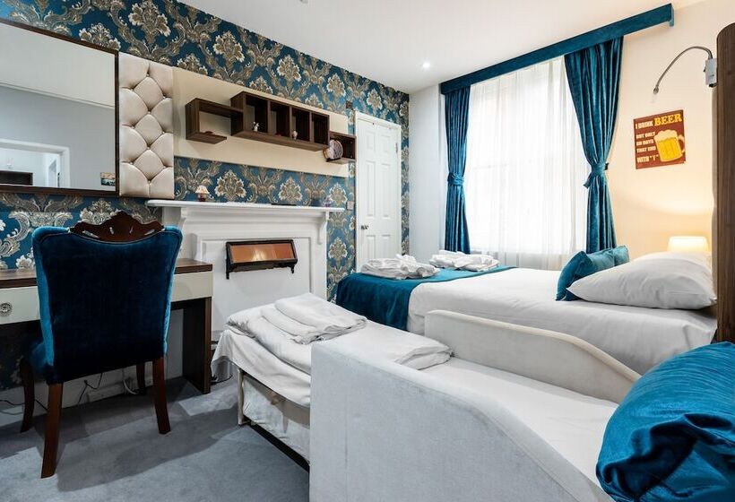 舒适三人间, Vilenza