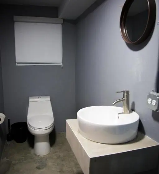 اتاق استاندارد با بالکن و چشم‌انداز دریا, Nomada Urban Beach Hostel Calle Loiza