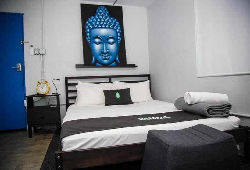 اتاق استاندارد با بالکن و چشمانداز دریا, Nomada Urban Beach Hostel Calle Loiza