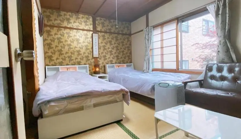 バス共有のスタンダードルーム, Ryokan Sansui