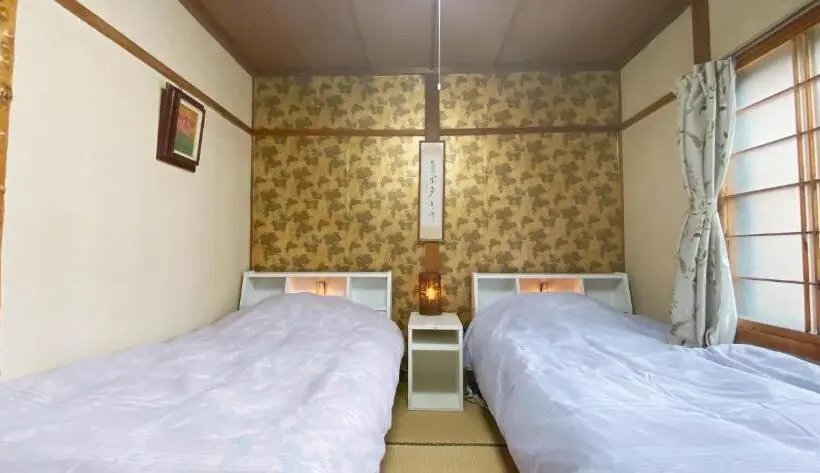 バス共有のスタンダードルーム, Ryokan Sansui