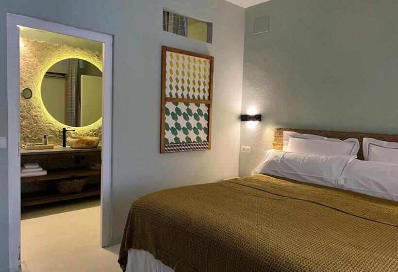 디럭스 룸 킹사이즈 침대, Gare Du Nord