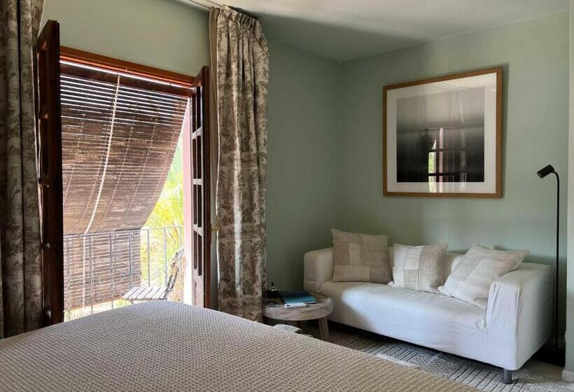 디럭스 룸 킹사이즈 침대, Gare Du Nord