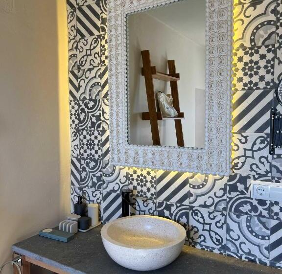 스탠다드 발코니 룸, Gare Du Nord