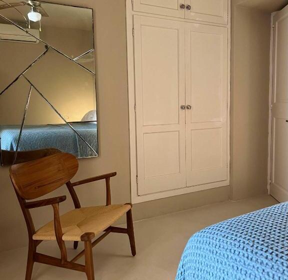 스탠다드 테라스 룸, Gare Du Nord