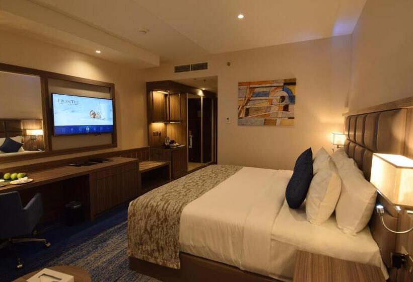 Номер Superior Кровать Кинг, Paradise Elite Hotel Al Tahlia Jeddah
