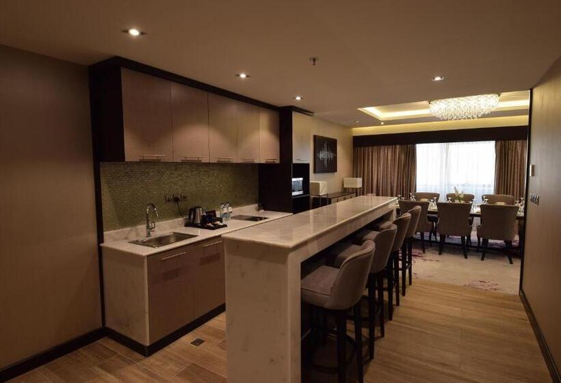 ロイヤルスイート, Paradise Elite Hotel Al Tahlia Jeddah