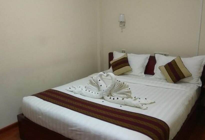 اتاق استاندارد, Shwe Yone Minn