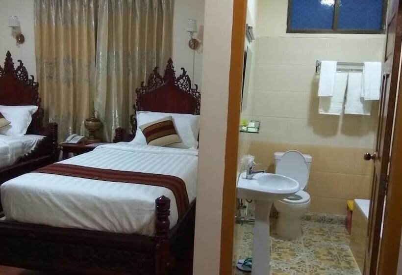 اتاق سوپریور, Shwe Yone Minn