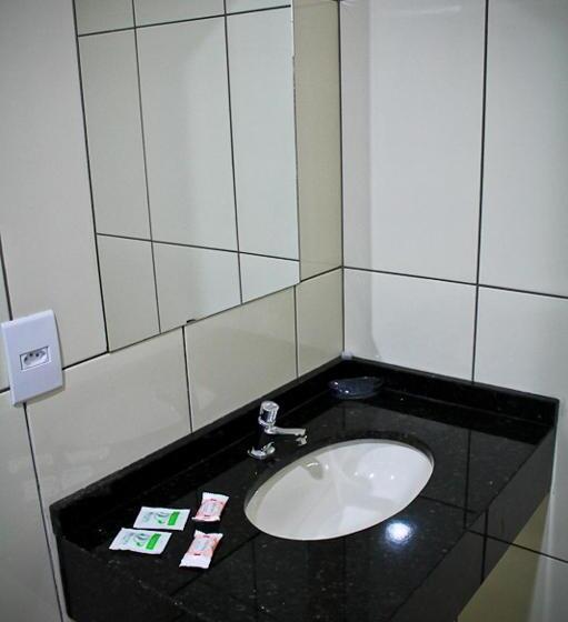 Номер Стандарт, Vitória Hotel   Guaíra Pr
