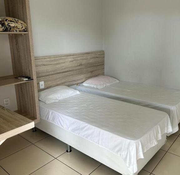Номер Стандарт, Vitória Hotel   Guaíra Pr