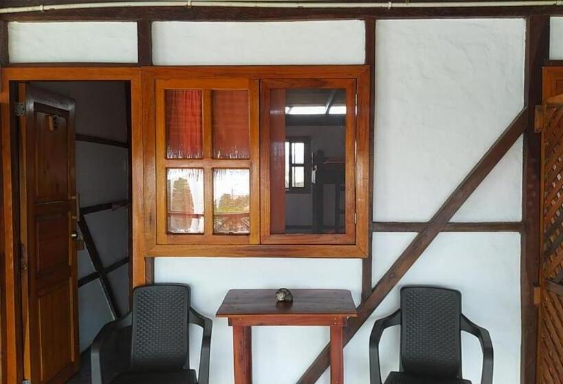 3 Bett Deluxe Zimmer, Canoamar