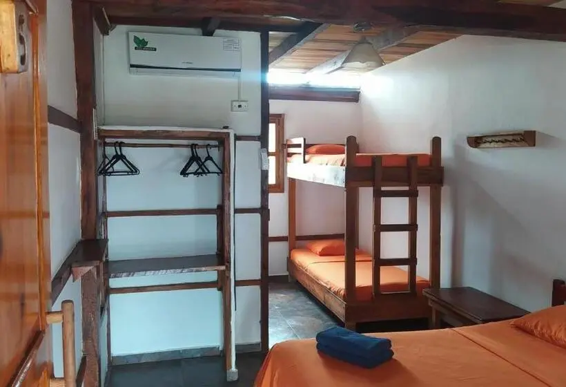 Deluxe Driepersoonskamer, Canoamar