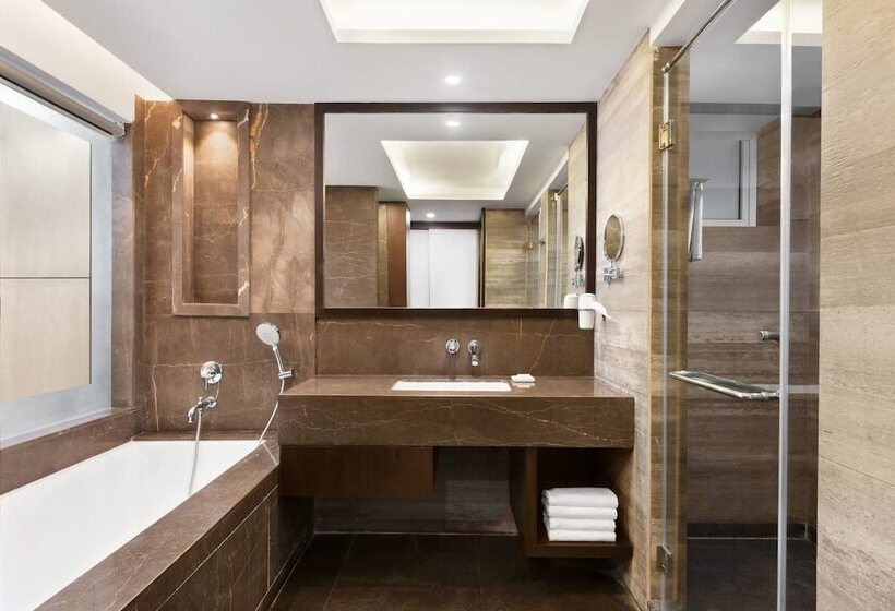 سوییت, Howard Johnson By Wyndham Kolkata Airport