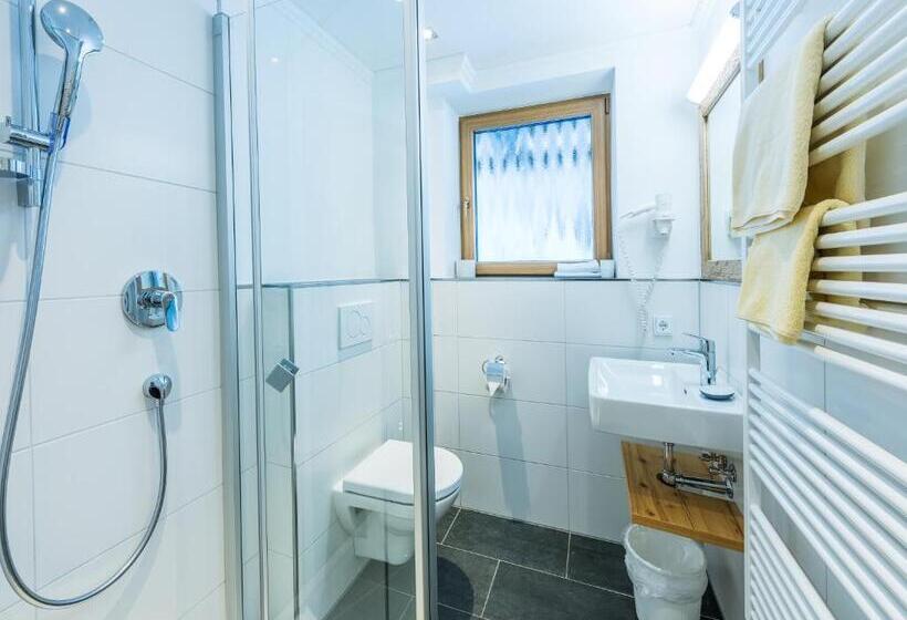 4인용 스탠다드 룸, Pension Restaurant Dorfalm