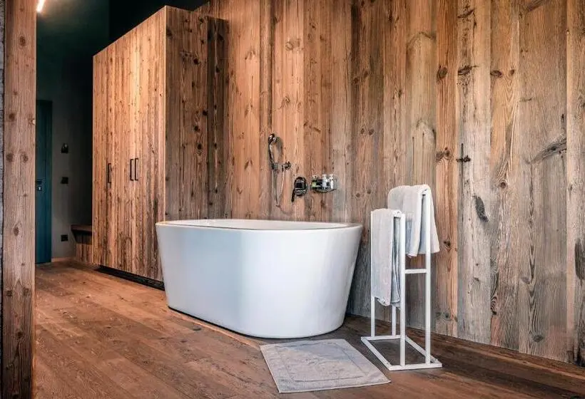 ペントハウススイート, Almmonte Sensum Suites Boutique