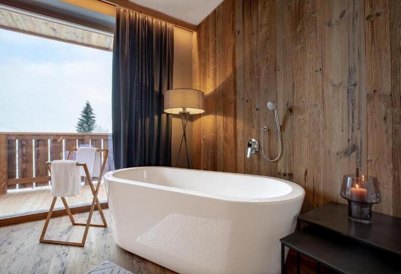 스위트, Almmonte Sensum Suites Boutique