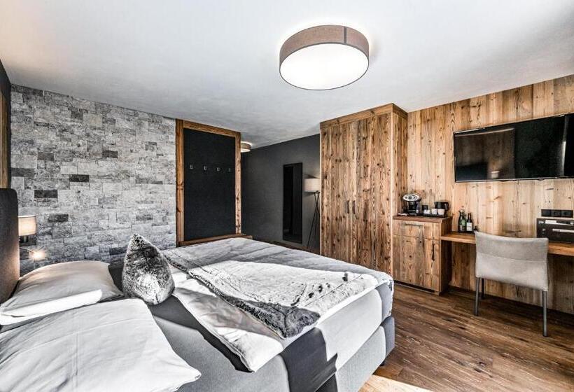 이그제큐티브 룸, Almmonte Sensum Suites Boutique