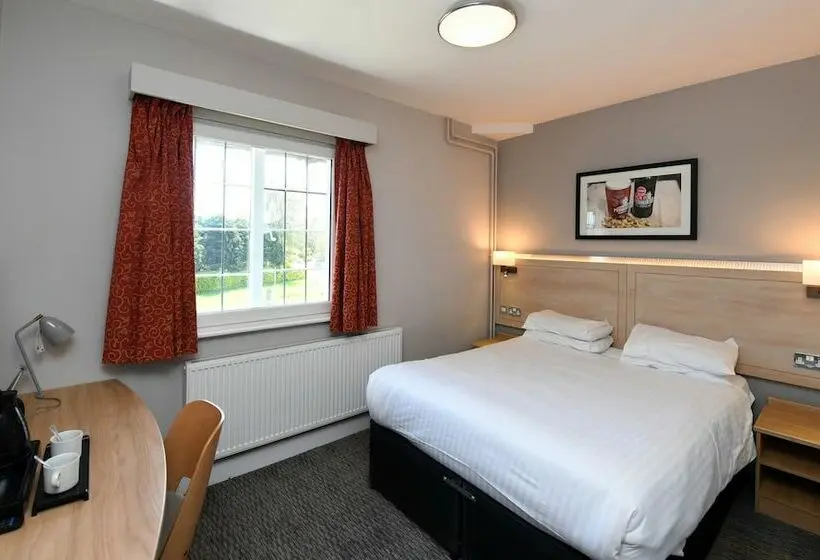 スタンダードルーム, Crown, Droitwich By Marston's Inns