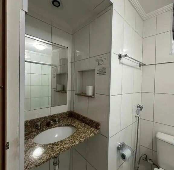 Standard Kolmen Hengen Huone, Modena   São José Dos Campos