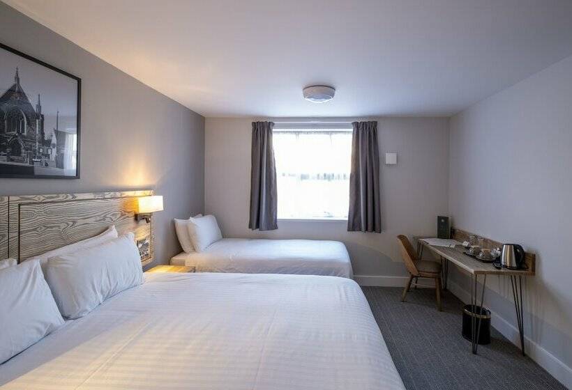 غرفة عائلية, Two Rivers Lodge By Marston’s Inns