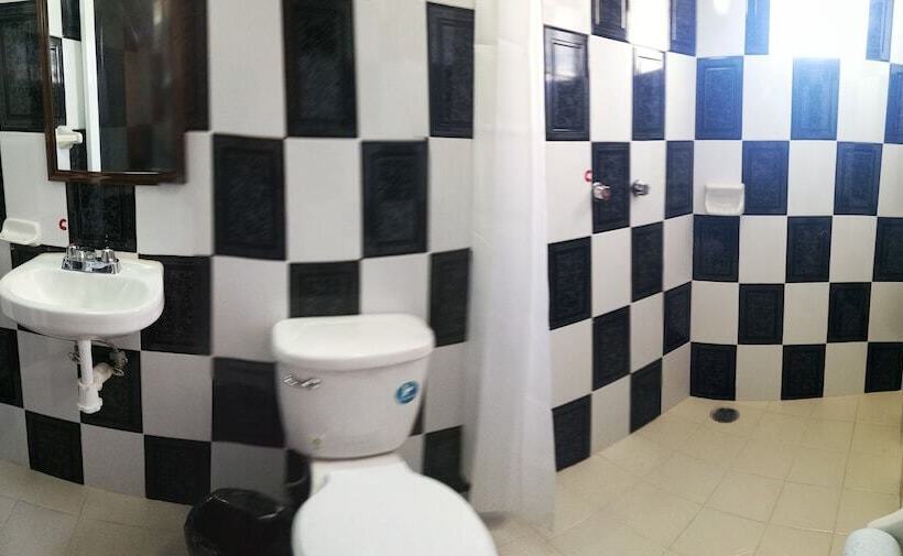 スタンダードトリプルルーム, Villa De Las Flores