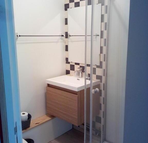 ファミリールーム, L Ex Voto