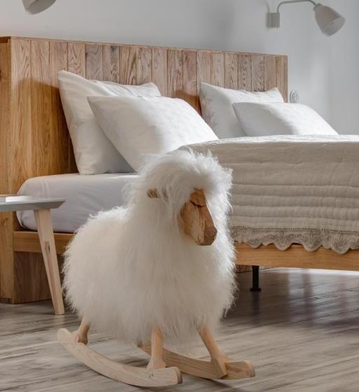 اتاق لوکس, Boutique Hotel Mezi Plutky