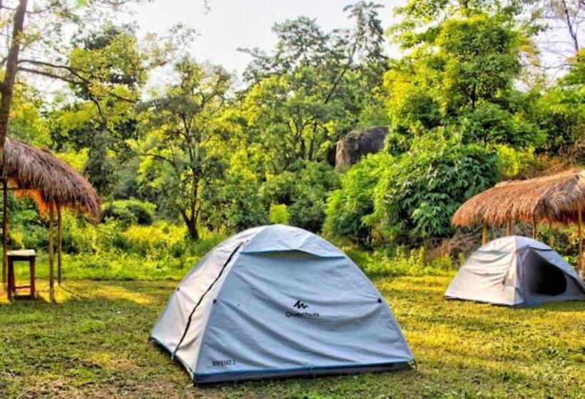 منزل غرفة نوم واحدة, Brahmaputra Jungle Resort