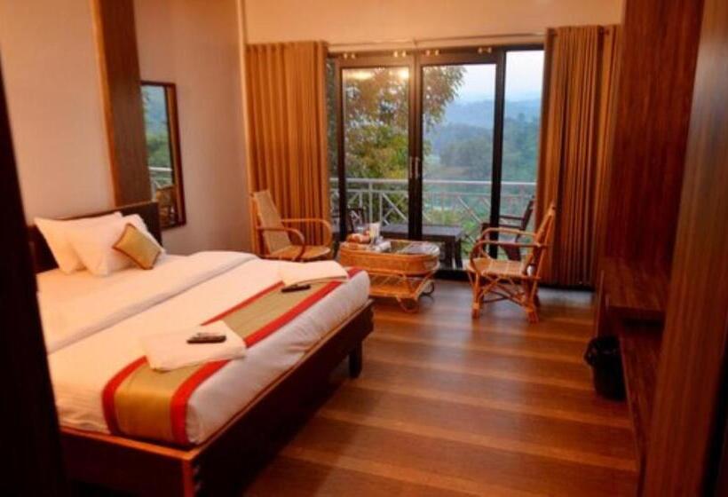 带大床的豪华间, Brahmaputra Jungle Resort
