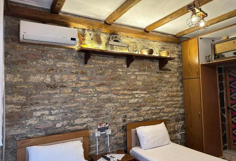 اتاق استاندارد, Ahmetaj Guest House