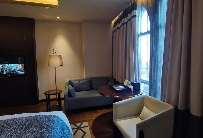 Büyük Çift Kişilik Yataklı Executive Oda, Primus Hotel Wuhan Hannan