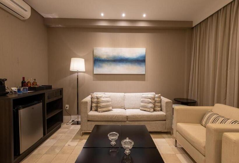 Президентский Люкс, Radisson Hotel Anápolis