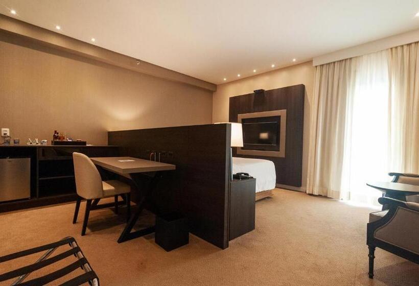 Президентский Люкс, Radisson Hotel Anápolis