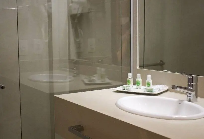 キングサイズベッドのデラックスルーム, Radisson Hotel Anápolis