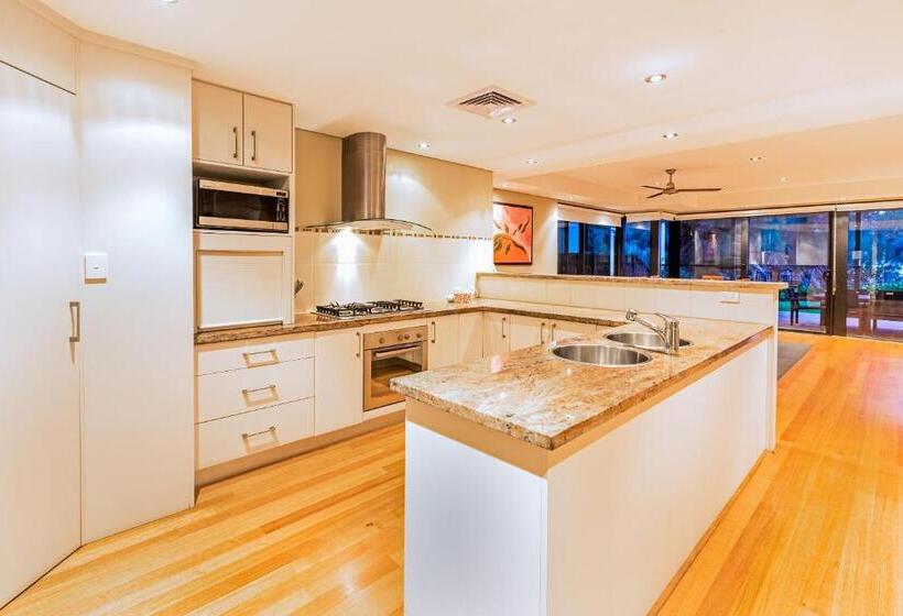 スリーベッドルーム　ヴィラ, Regency Beach Club