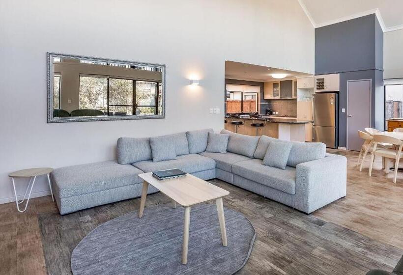 １ベッドルームハウス, Regency Beach Club