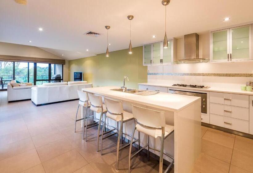 ガーデンビューの１ベッドルームビラ, Regency Beach Club