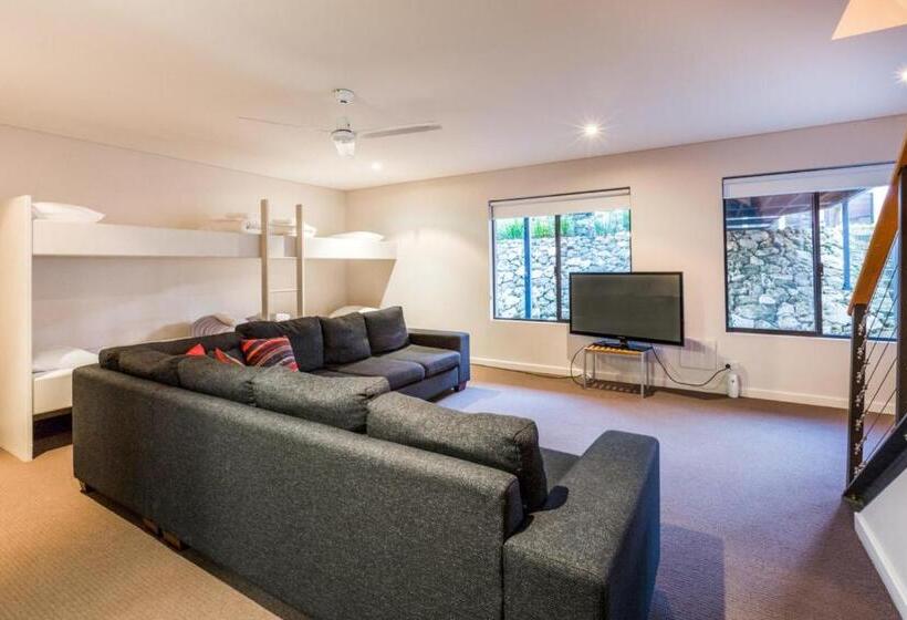 オーシャンビューの１ベッドルームビラ, Regency Beach Club