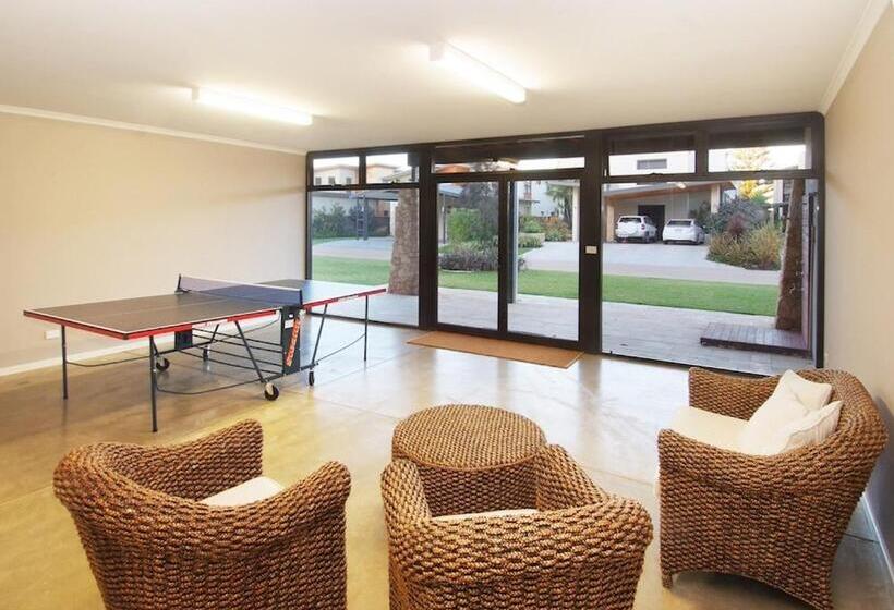 ビラホテル１ベッドルーム, Regency Beach Club