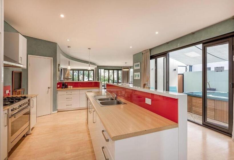 １ベッドルームアパートメント, Regency Beach Club